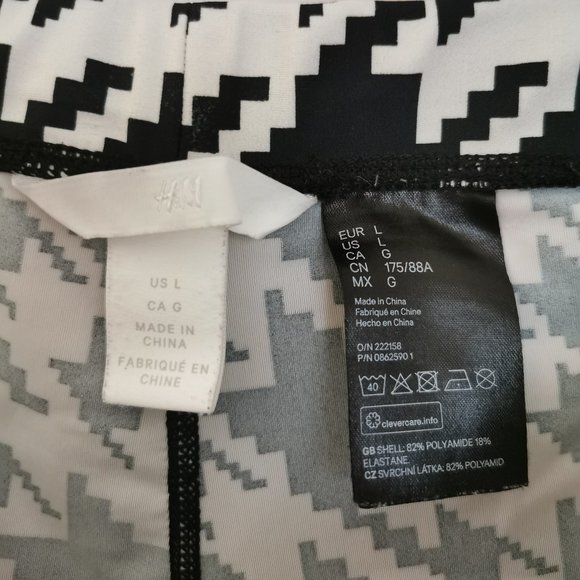H&M  |  Houndstooth Patterned High-Waisted Leggings - Picture 4 of 4